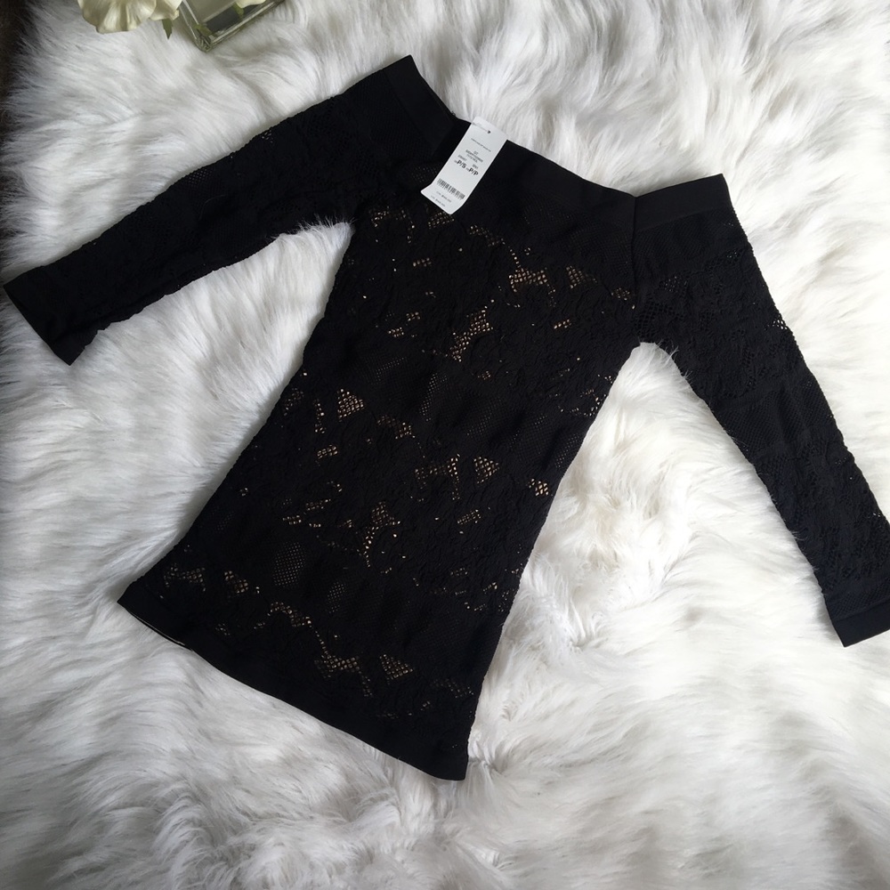BNWT Bebe Top